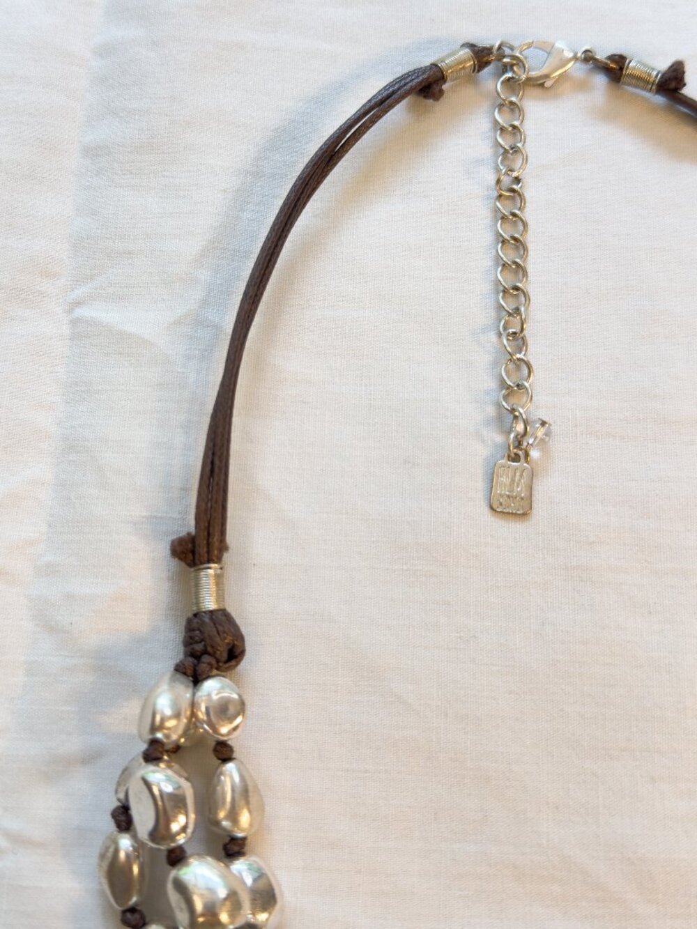 Designer Robert Lee Morris RLM Soho Silver Tone 3 Strand Beaded Necklace - Picture 8 of 14